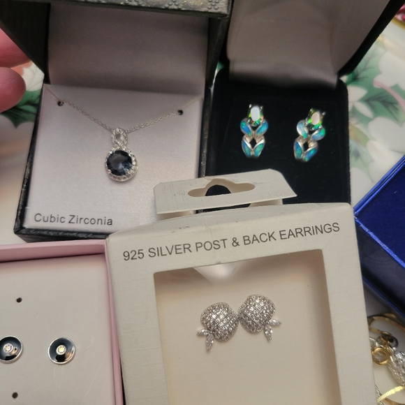 Lot 4 17 piece Silver 925 sterling necklace earring bracelet bundle lot - Picture 3 of 11